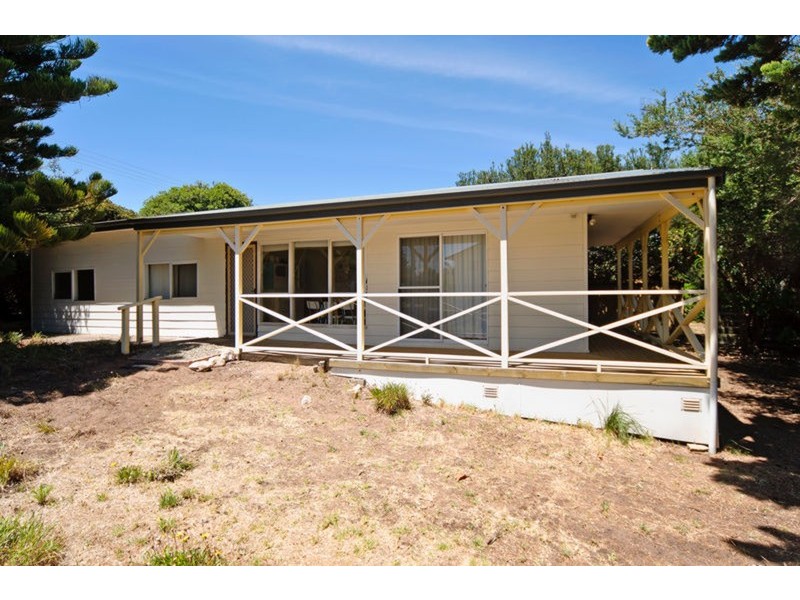 18  Bradford  Road, Goolwa Beach SA 5214