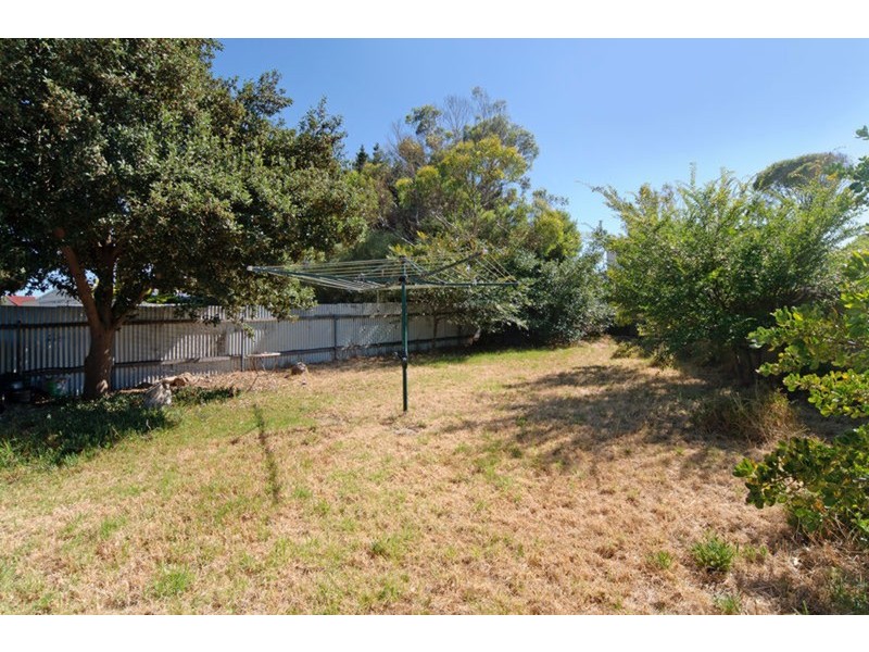 22  Cave  Street, Goolwa SA 5214