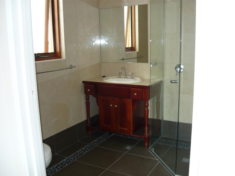 30 Britannia Parade, Hindmarsh Island SA 5214