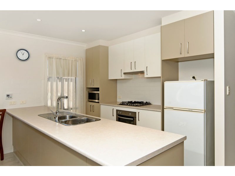 31  Wentworth  Parade, Hindmarsh Island SA 5214