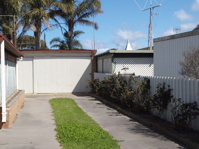 9 Brooking Street, Goolwa SA 5214