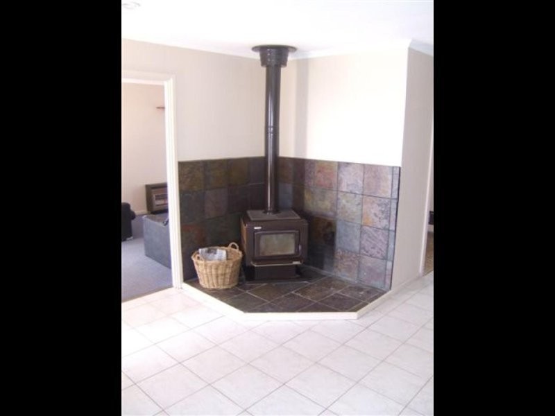 16 Young Terrace, Evanston Gardens SA 5116