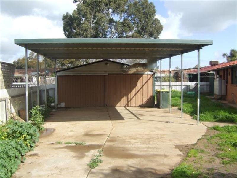 16 Young Terrace, Evanston Gardens SA 5116