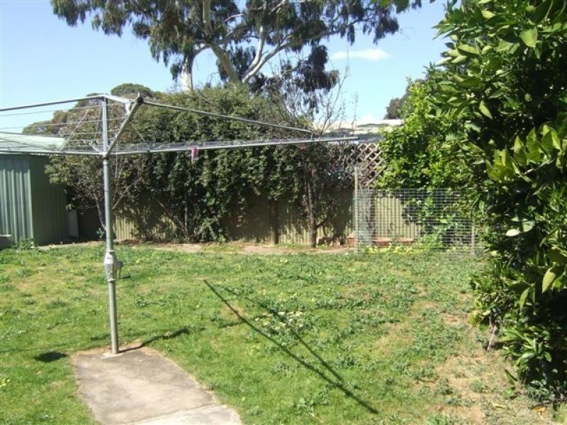 14 Haslam Crescent, Elizabeth Vale SA 5112