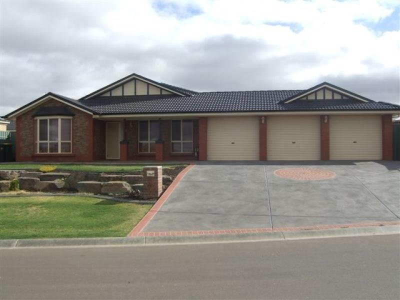 17 Swallow Drive, Hewett SA 5118