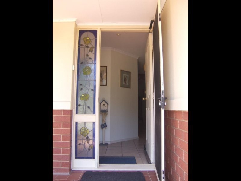 6 Gleeson Grove, Evanston Park SA 5116