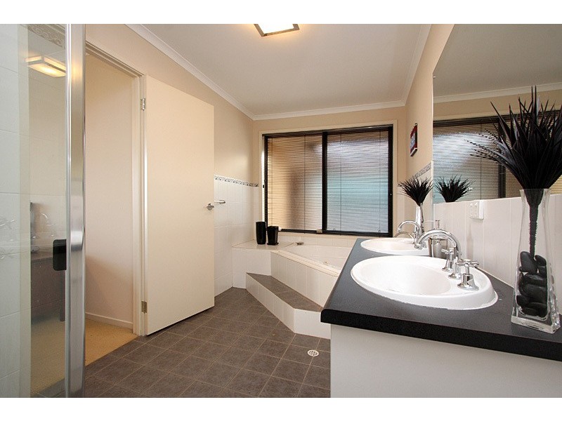 14 Eagle Court, Hewett SA 5118