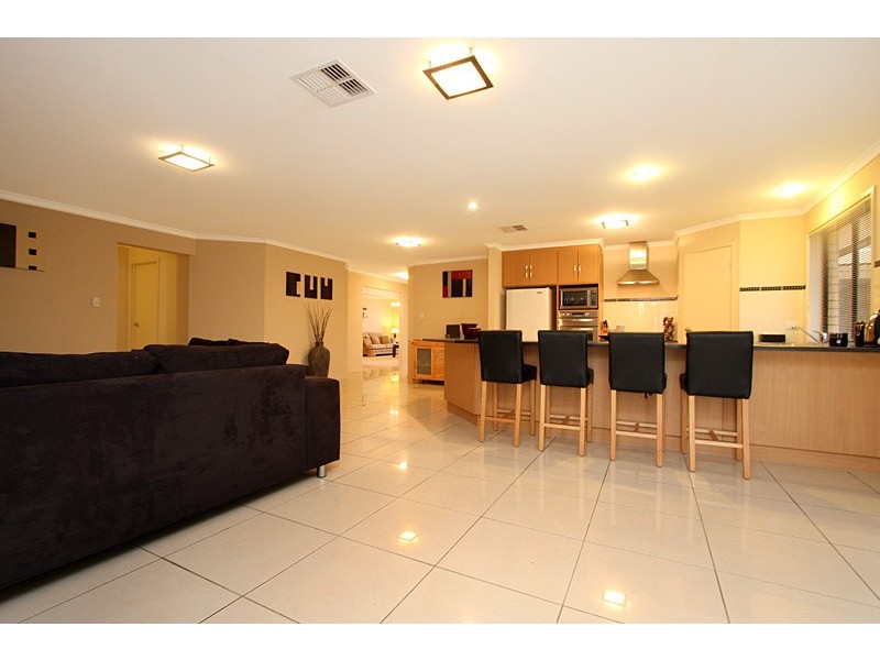 14 Eagle Court, Hewett SA 5118