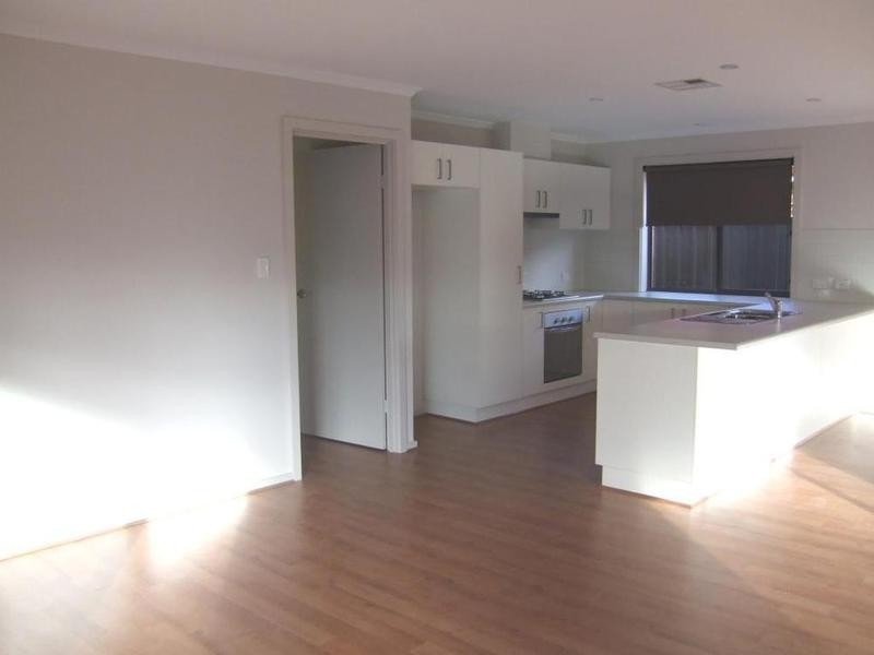 16C Britha Avenue, Evanston SA 5116