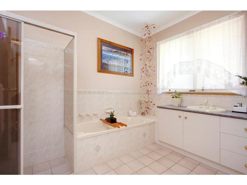 3 Caitlin Court, Angle Vale SA 5117