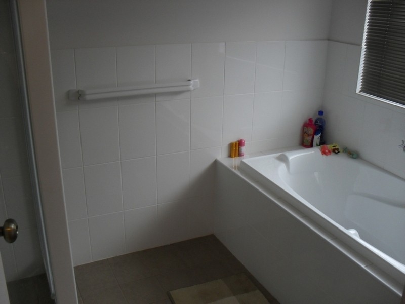 21 Navigator Parade, Smithfield SA 5114