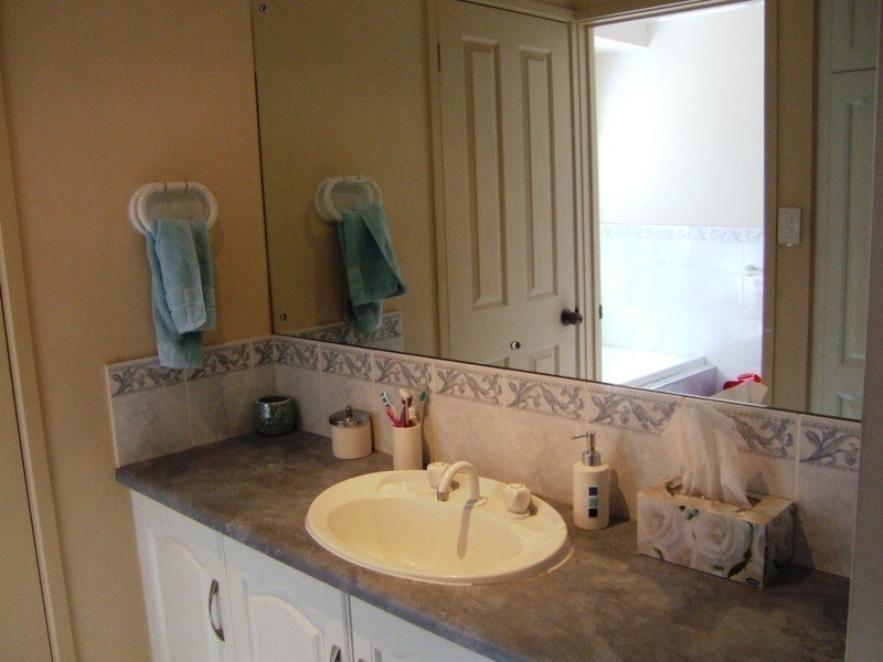 11 Darlton Court, Andrews Farm SA 5114