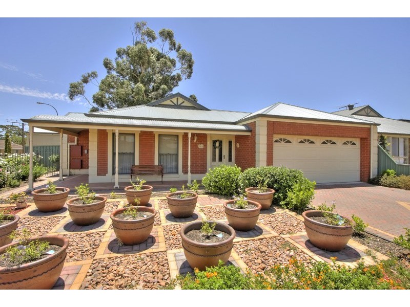 1 Bagot Court, Evanston Park SA 5116