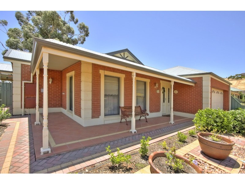 1 Bagot Court, Evanston Park SA 5116