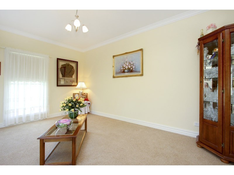 1 Bagot Court, Evanston Park SA 5116