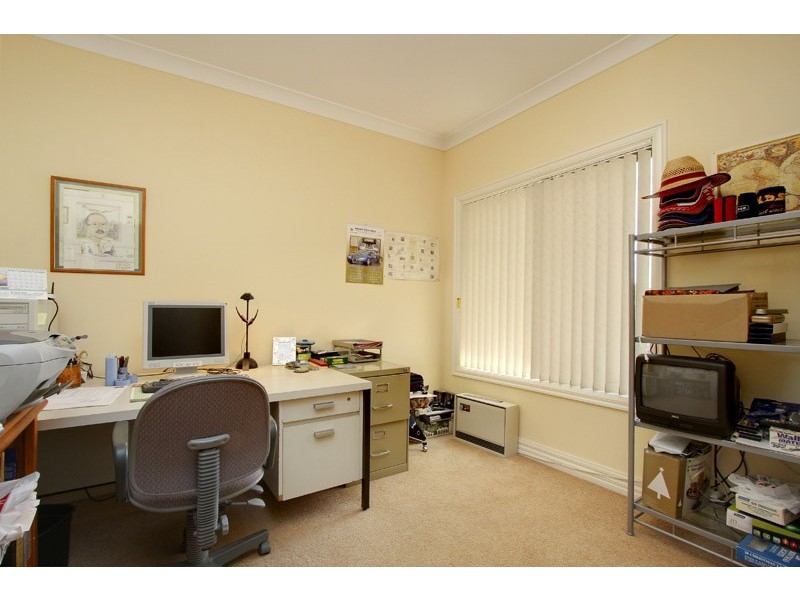 1 Bagot Court, Evanston Park SA 5116