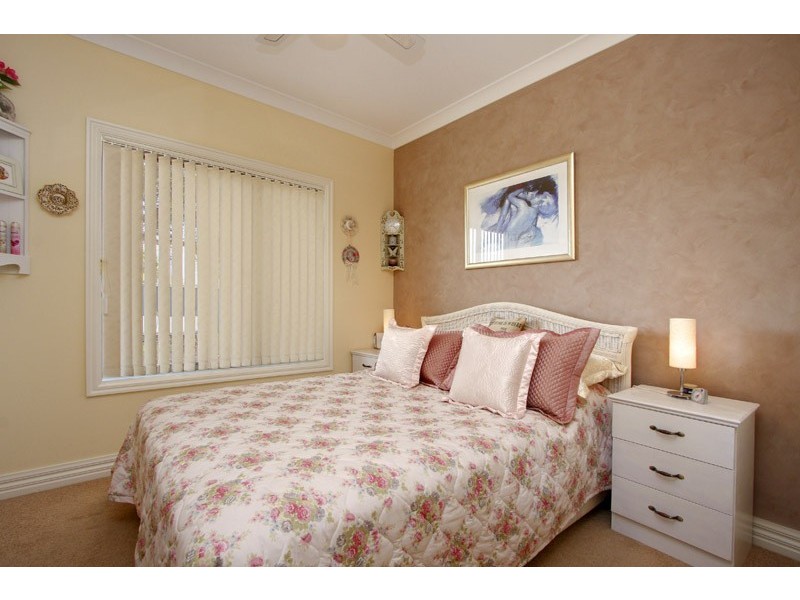 1 Bagot Court, Evanston Park SA 5116