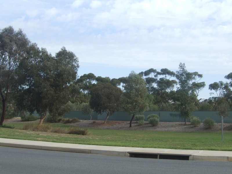 6D Bagot Court, Evanston Park SA 5116