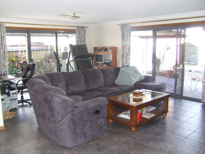 3 Smart Court, Evanston Park SA 5116