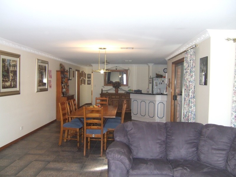 3 Smart Court, Evanston Park SA 5116