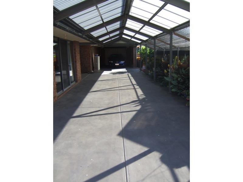 3 Smart Court, Evanston Park SA 5116