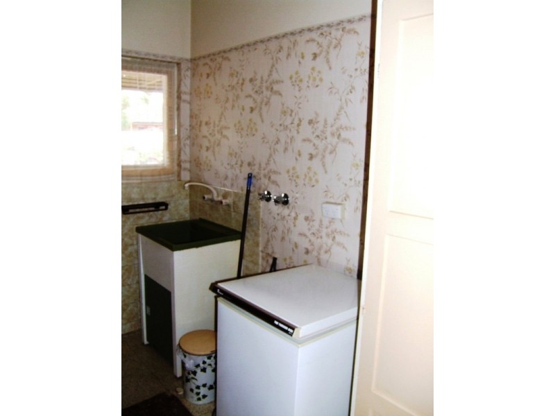 4 Upton Street, Elizabeth Vale SA 5112