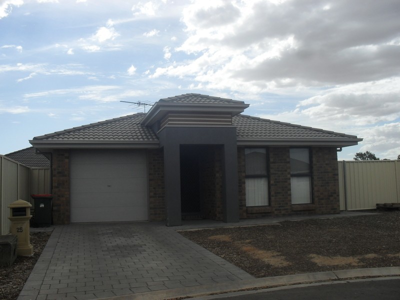 25 Librandi Street, Munno Para West SA 5115