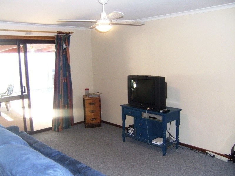 9 McDonnell Terrace, Evanston Gardens SA 5116