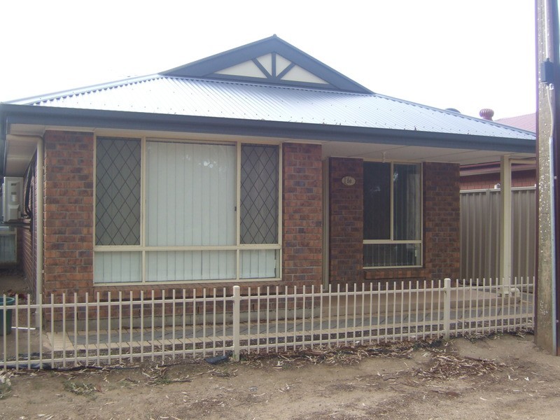 16 Weaver Drive, Willaston SA 5118