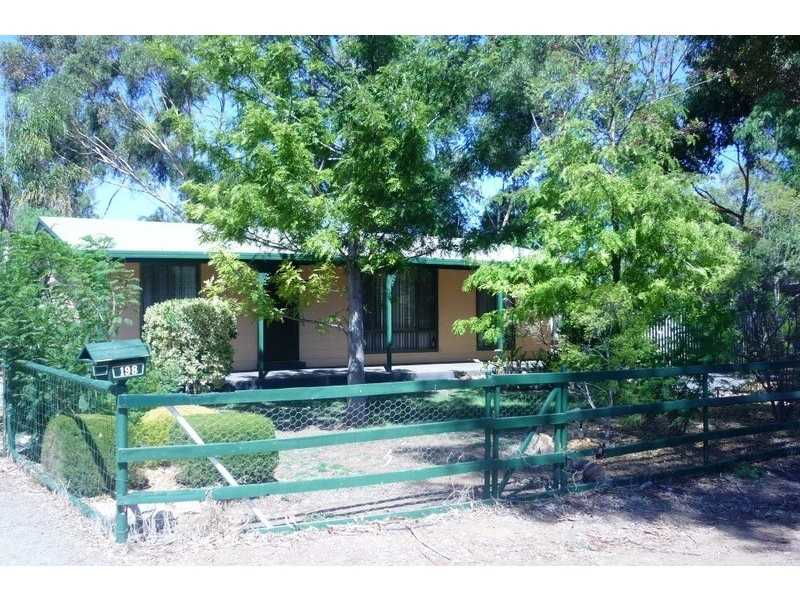 198 Dawkins Road, Lewiston SA 5501