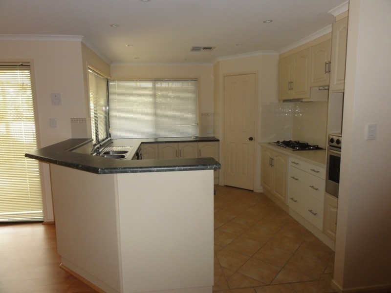 14 Premier Close, Andrews Farm SA 5114