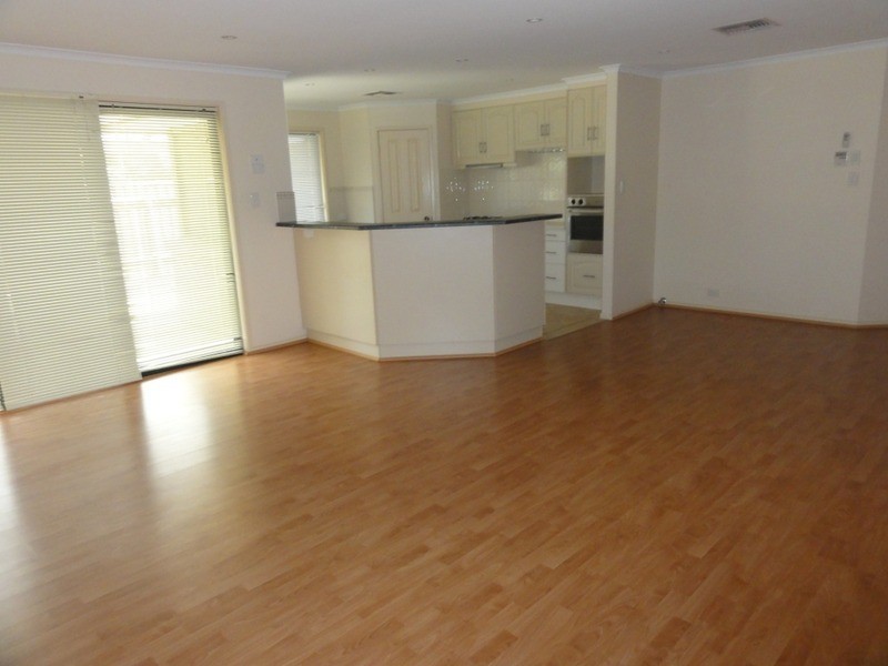 14 Premier Close, Andrews Farm SA 5114