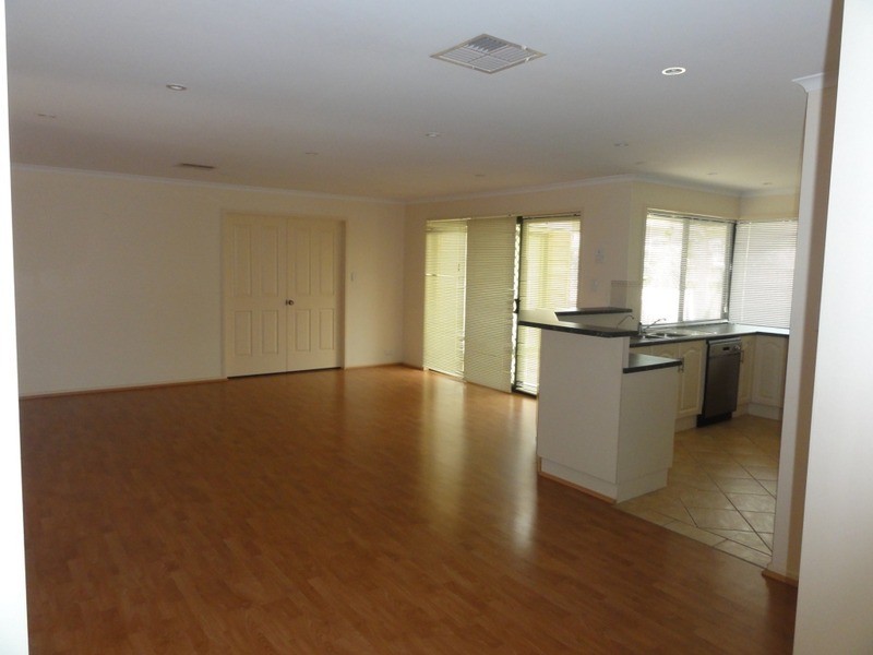 14 Premier Close, Andrews Farm SA 5114