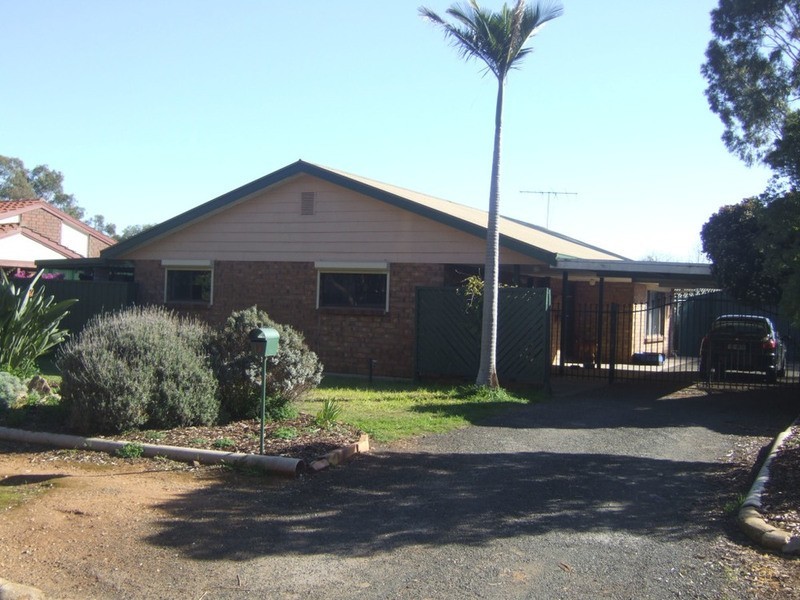 10 McDonnell Terrace, Evanston Gardens SA 5116