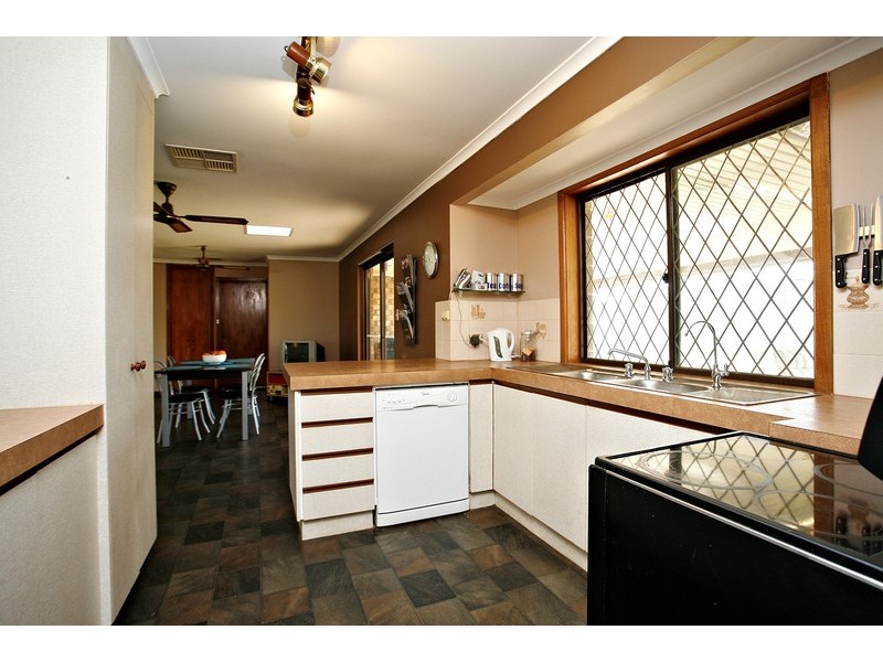 86 Peerless Road, Munno Para West SA 5115