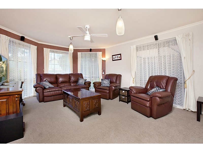 14 Goldfinch Way, Hewett SA 5118