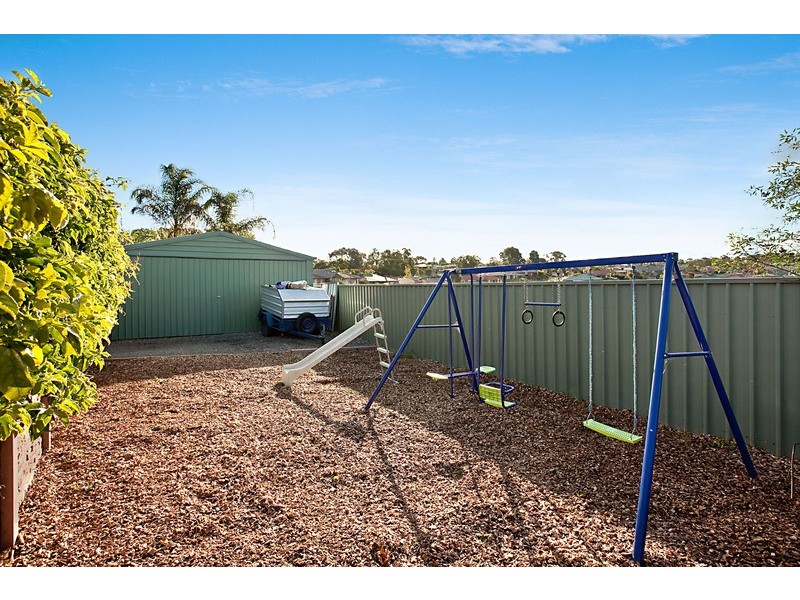 14 Goldfinch Way, Hewett SA 5118