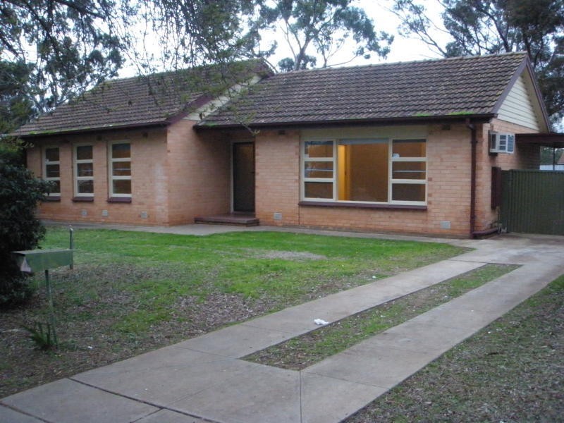 4 Southan Street, Smithfield Plains SA 5114