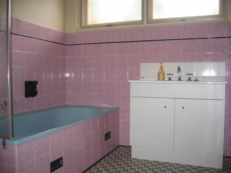 27 Railway Crescent, Evanston SA 5116