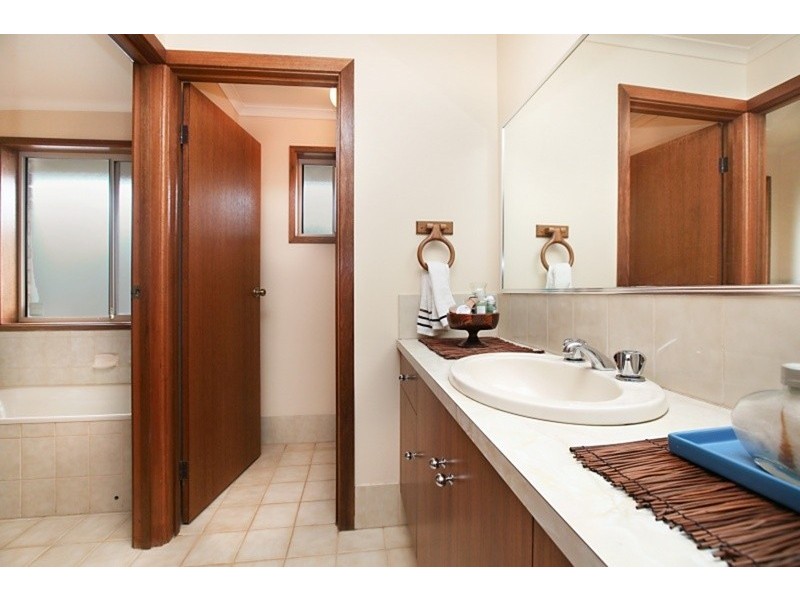 10 Rockley Court, Hillbank SA 5112