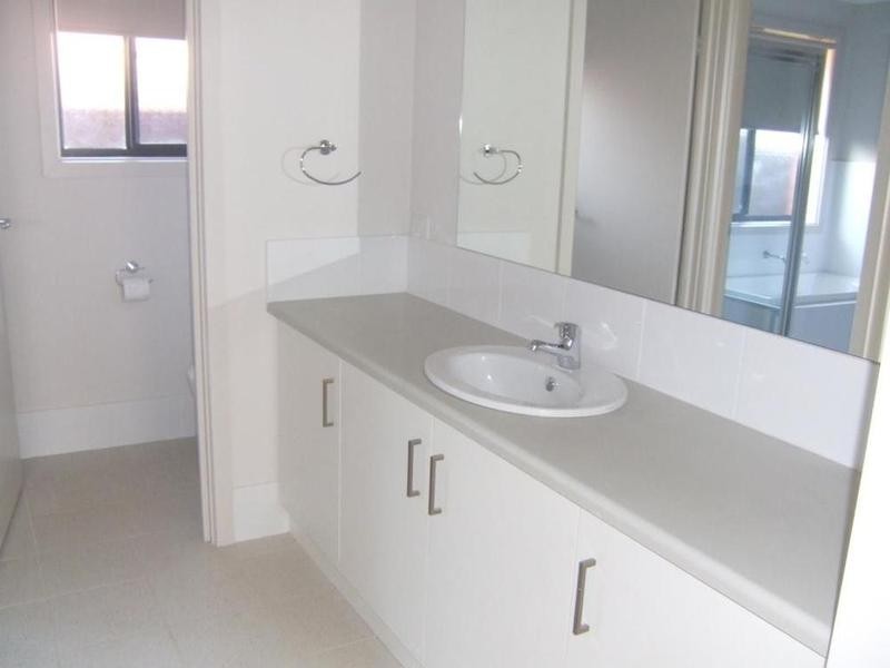 16C Britha Avenue, Evanston SA 5116