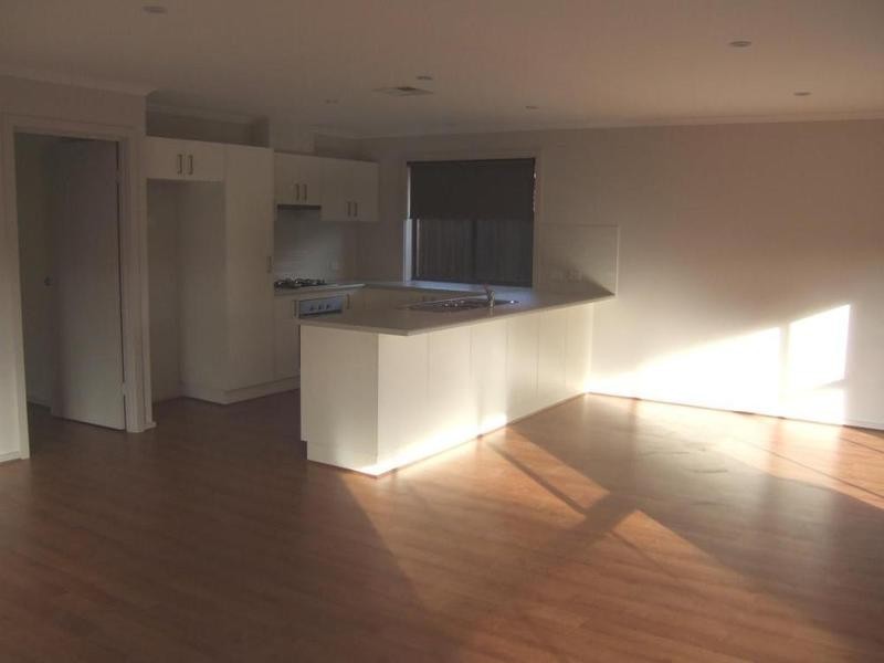 16C Britha Avenue, Evanston SA 5116