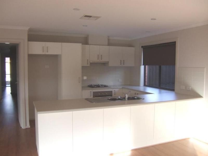 16C Britha Avenue, Evanston SA 5116