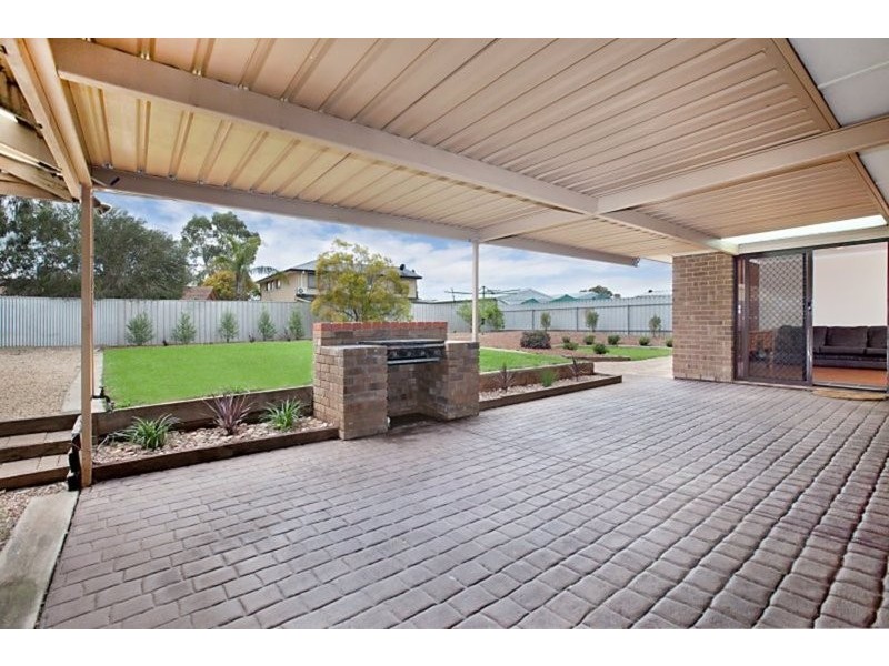 21 Window Road, Willaston SA 5118