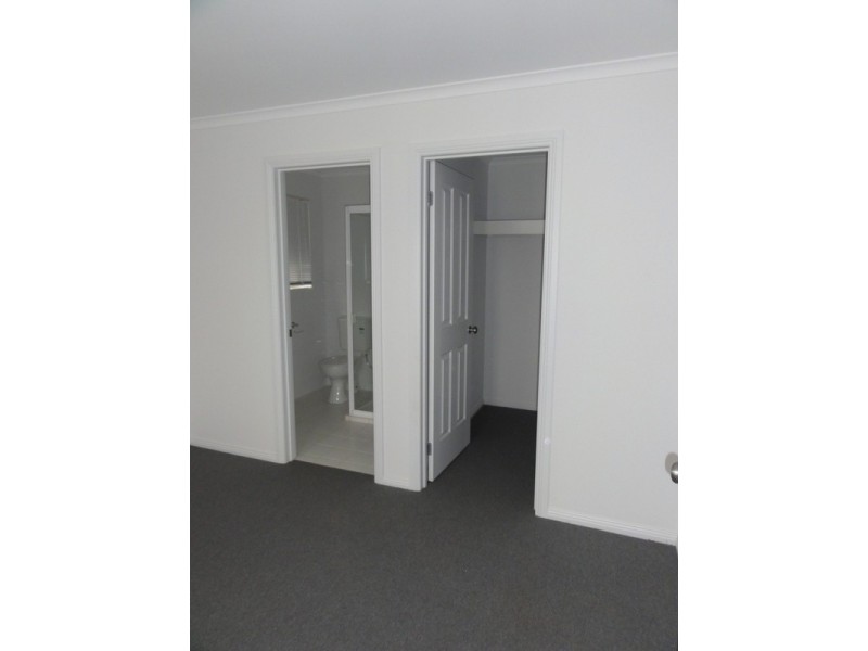 17 Bowman Street, Elizabeth Park SA 5113