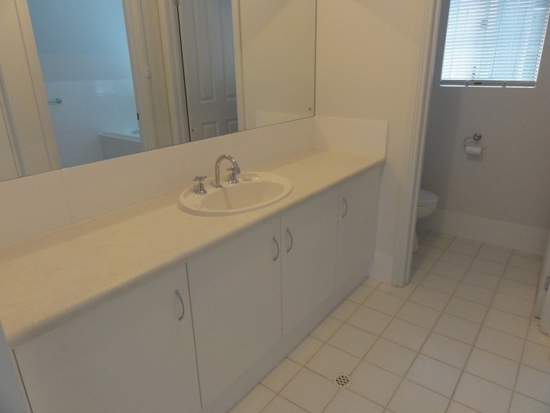 17 Bowman Street, Elizabeth Park SA 5113