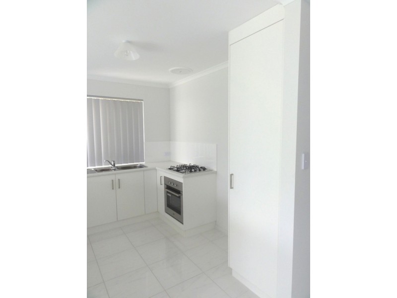 17 Bowman Street, Elizabeth Park SA 5113