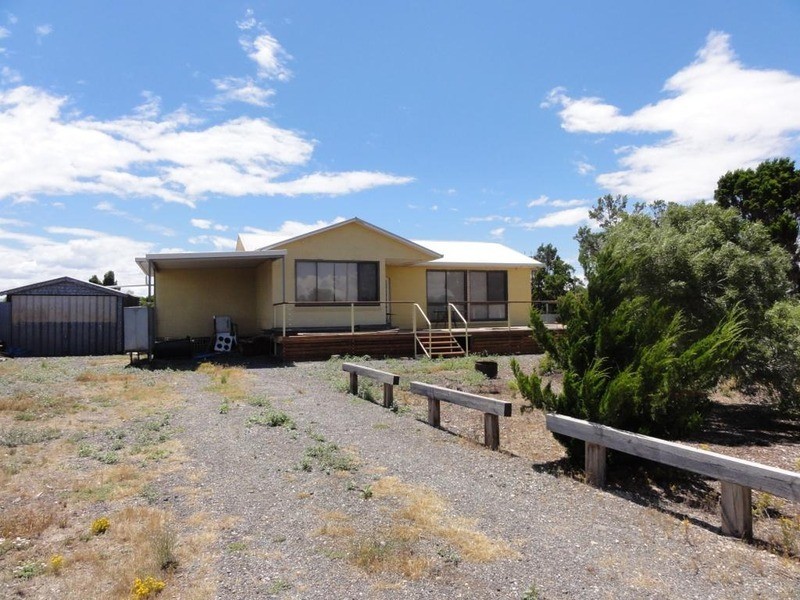 18 Teal Crescent, Thompson Beach SA 5501