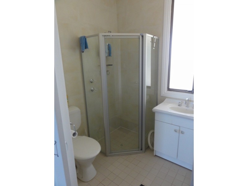 18 Teal Crescent, Thompson Beach SA 5501