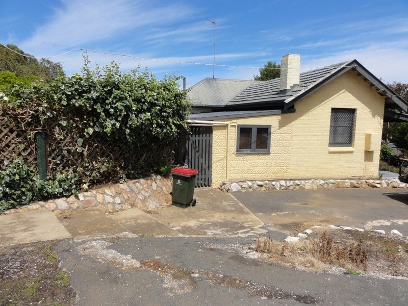 6 Gawler Park Road, Angaston SA 5353